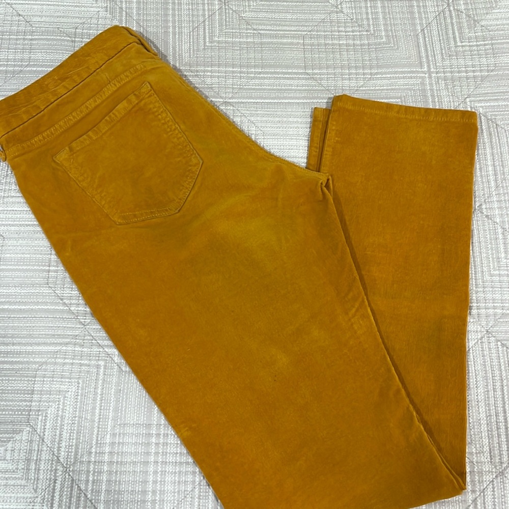 Banana Republic women’s corduroy pants